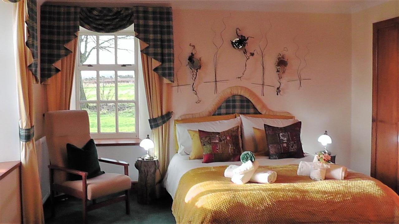 Wagtail Lodge Dinnet Dış mekan fotoğraf
