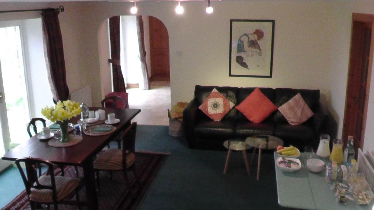 Wagtail Lodge Dinnet Dış mekan fotoğraf