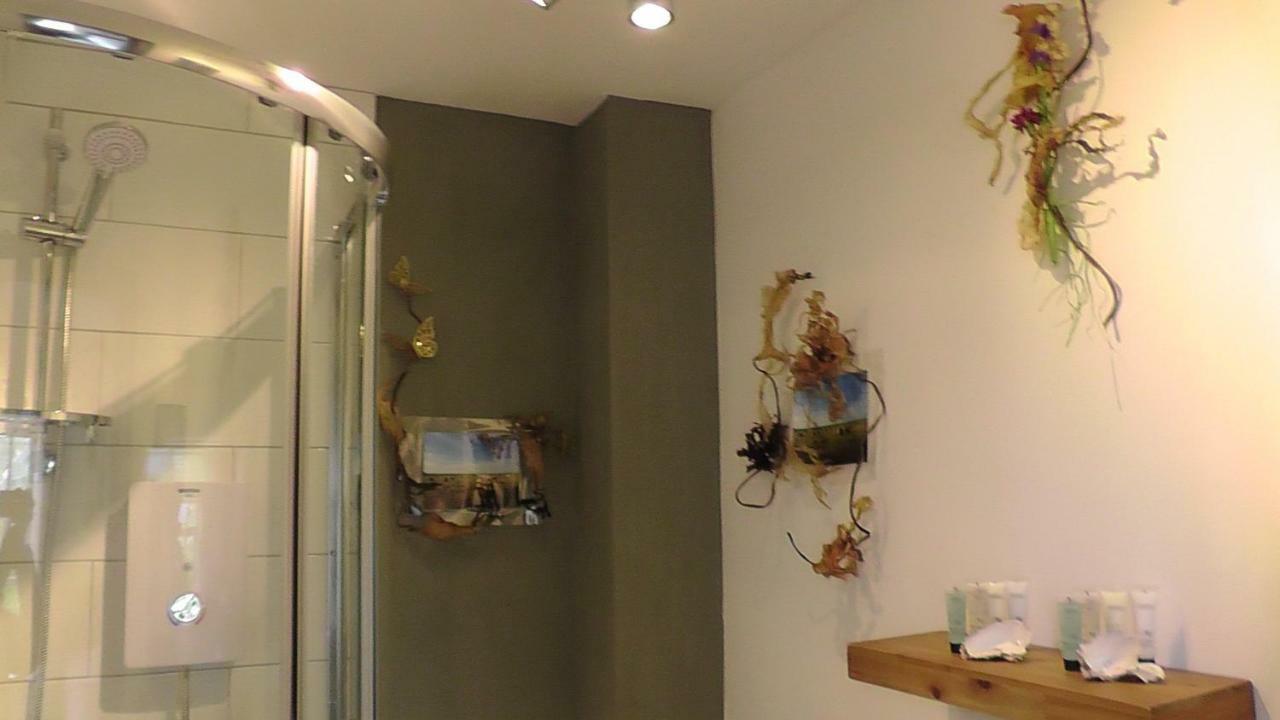 Wagtail Lodge Dinnet Dış mekan fotoğraf
